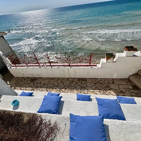 Golden * Anzio